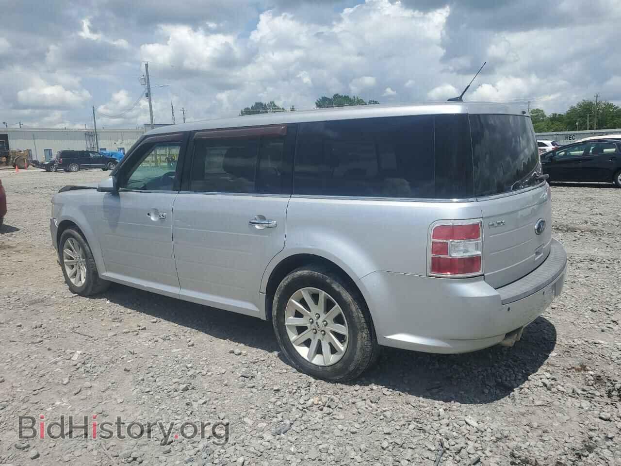 2011 FORD FLEX - VIN: 2FMGK5CC3BBD34144 - Photo 2