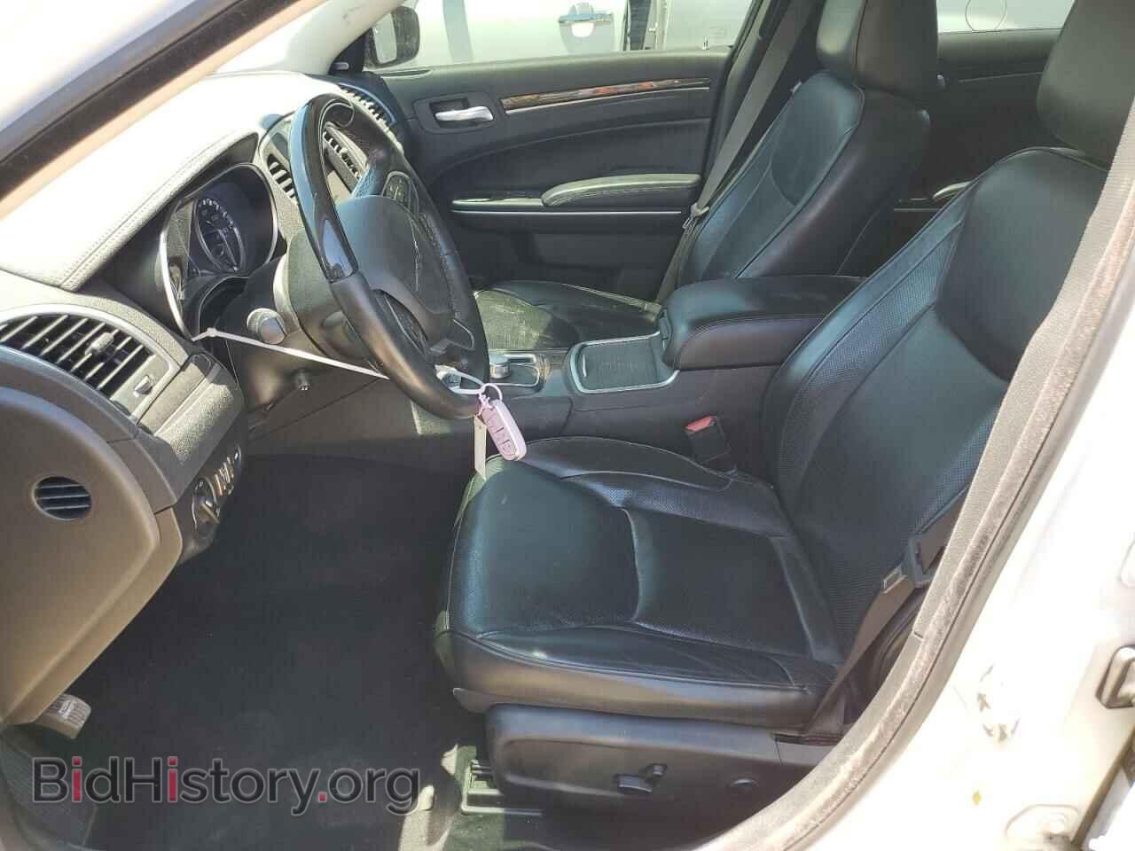 2019 CHRYSLER 300 - VIN: 2C3CCAEG3KH698185 - Фото 7