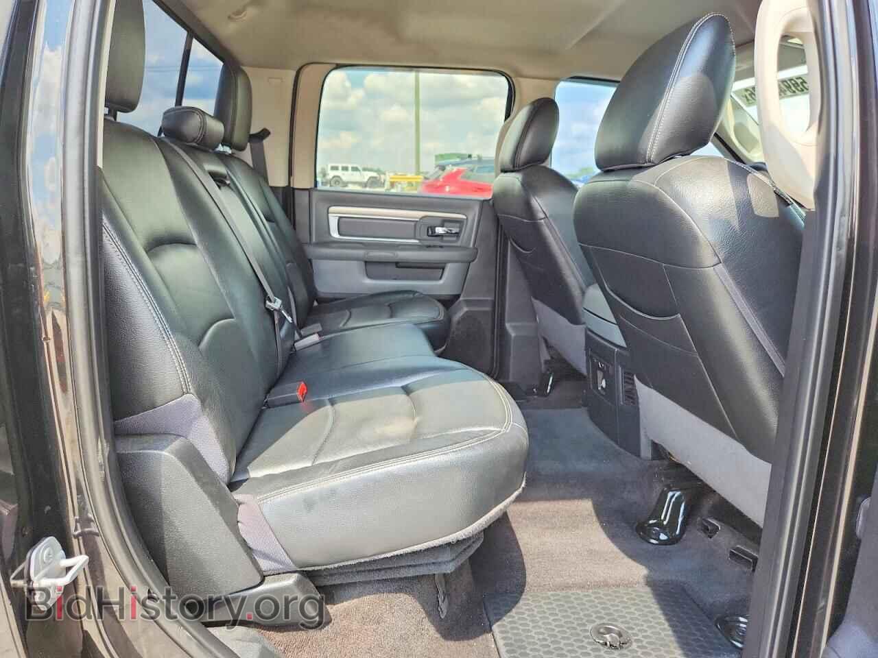 2017 RAM 1500 - VIN: 3C6RR7LTXHG689488 - Photo 10