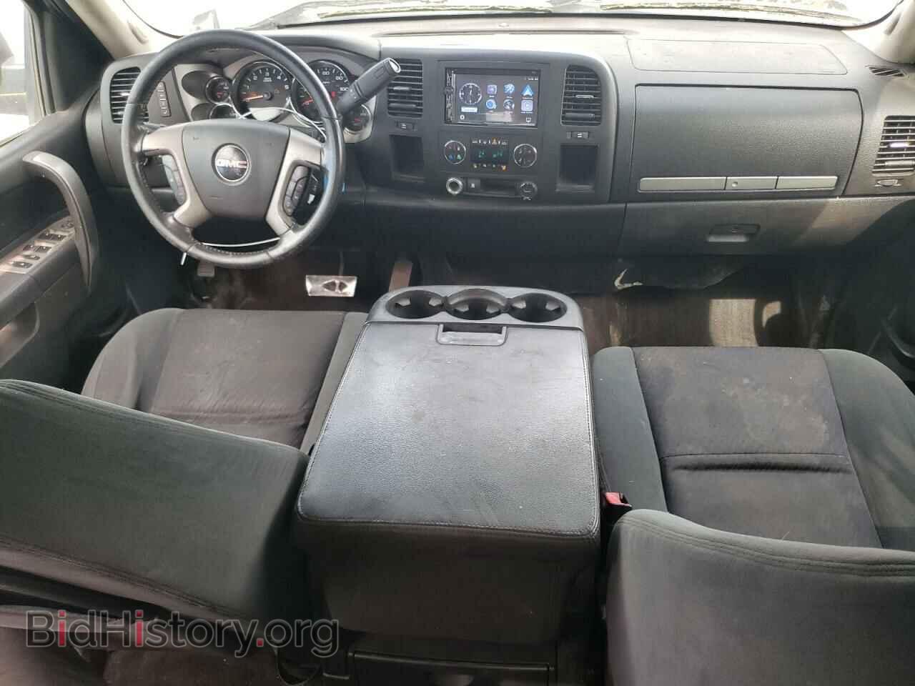 2011 GMC SIERRA - VIN: 1GTR1VE01BZ228971 - Фото 8