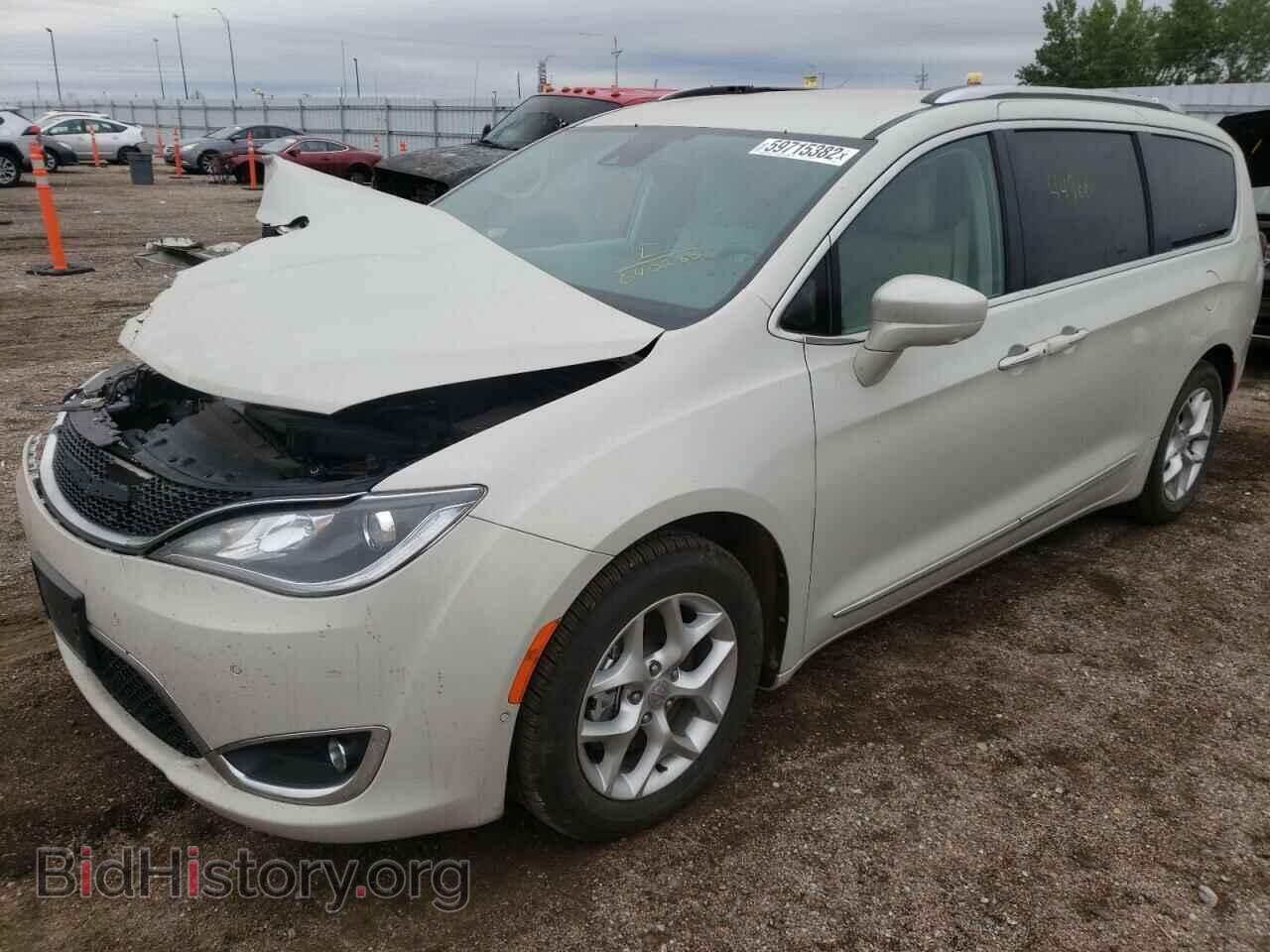2019 CHRYSLER PACIFICA - VIN: 2C4RC1EGXKR640283 - Фото 2