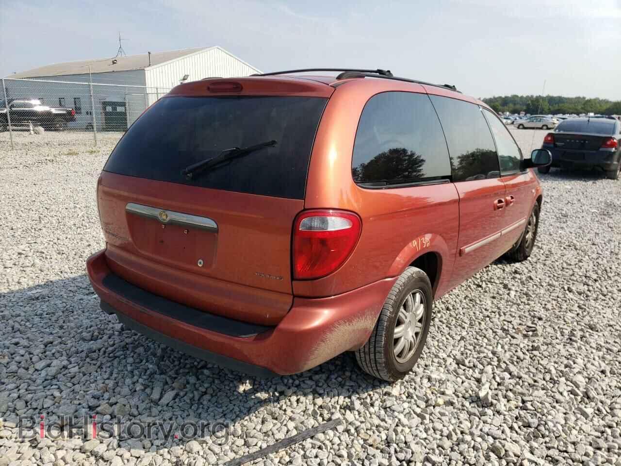 2006 CHRYSLER MINIVAN - VIN: 2A4GP54L46R702438 - Фото 4