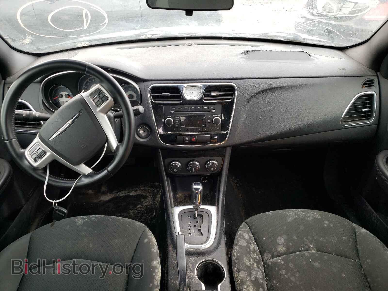 2012 CHRYSLER 200 - VIN: 1C3CCBBB2CN131330 - Фото 9