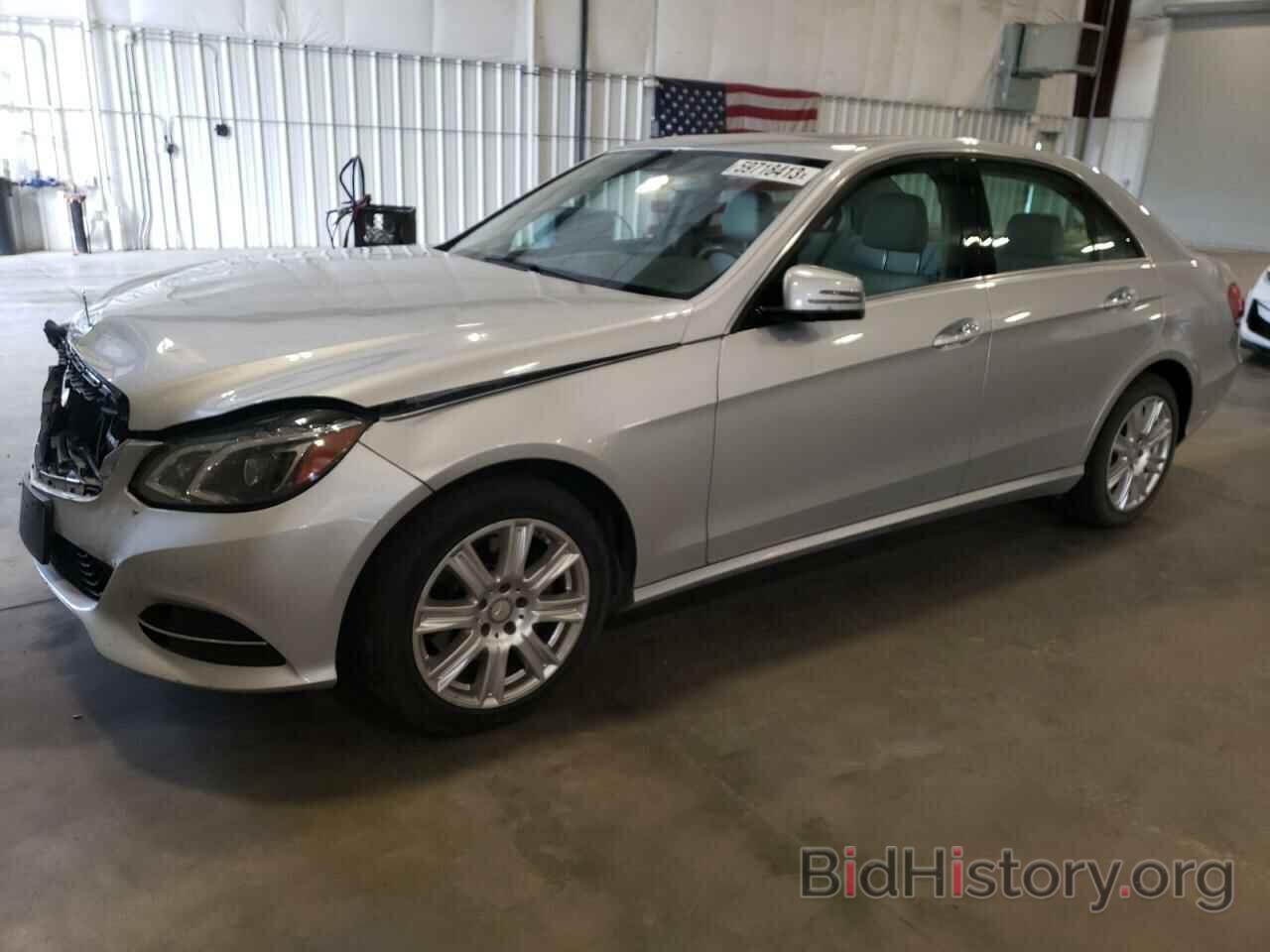 Photo WDDHF9HB2EA927651 - MERCEDES-BENZ E-CLASS 2014