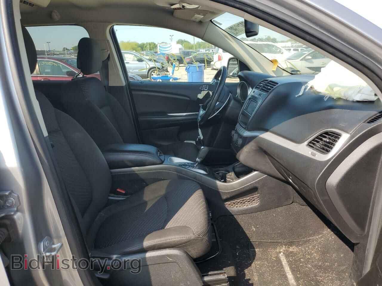 2017 DODGE JOURNEY - VIN: 3C4PDCAB5HT549499 - Фото 5