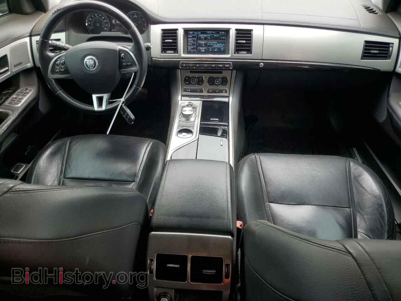 2013 JAGUAR XF - VIN: SAJWA0E70D8S90228 - Фото 8