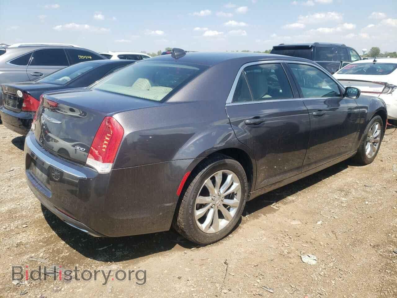 2015 CHRYSLER 300 - VIN: 2C3CCARG1FH746878 - Фото 3