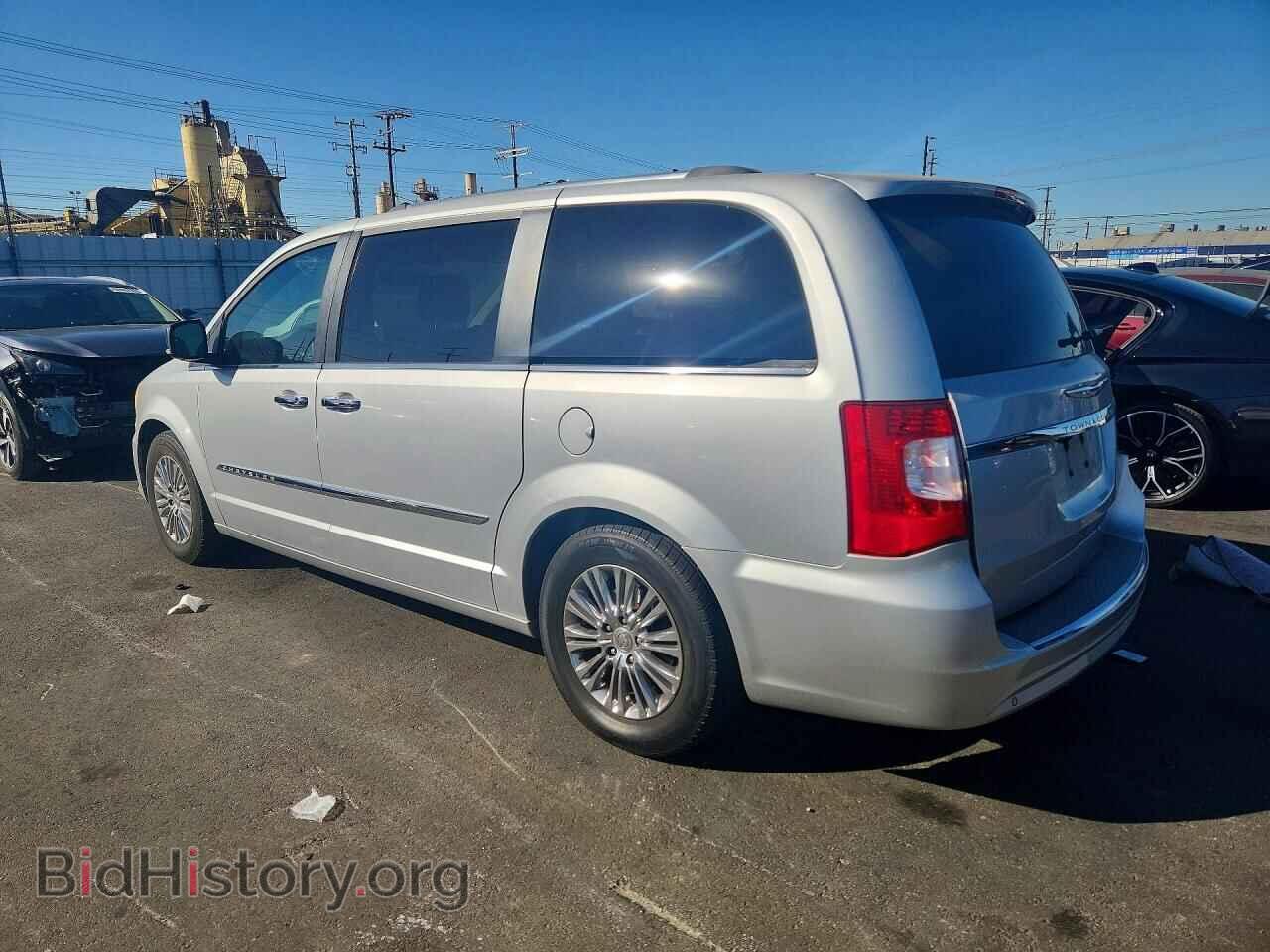 2011 CHRYSLER MINIVAN - VIN: 2A4RR6DG7BR797907 - Photo 2