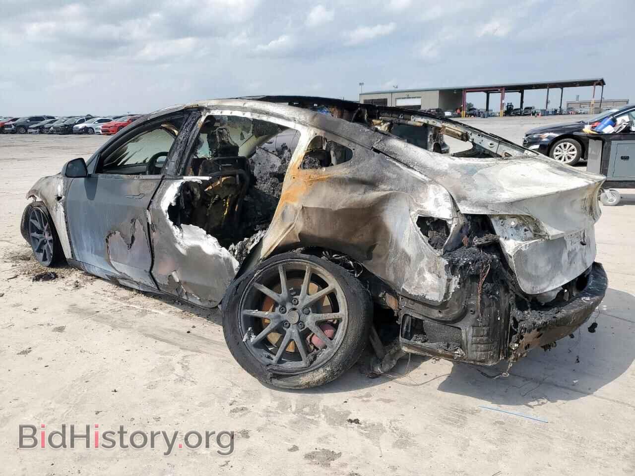 2018 TESLA MODEL 3 - VIN: 5YJ3E1EB1JF118558 - Фото 2