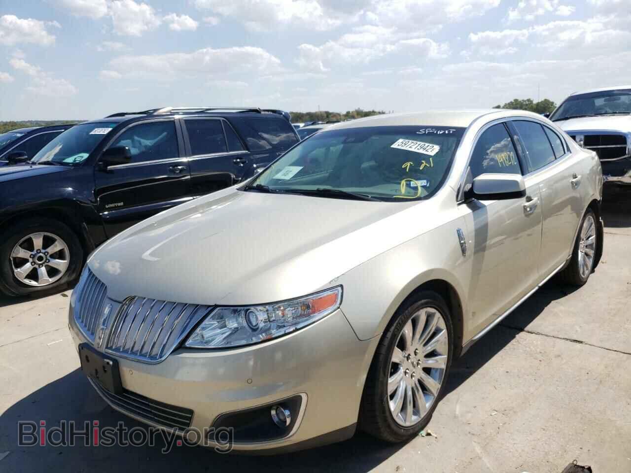 2010 LINCOLN MKS - VIN: 1LNHL9DR7AG601255 - Фото 2