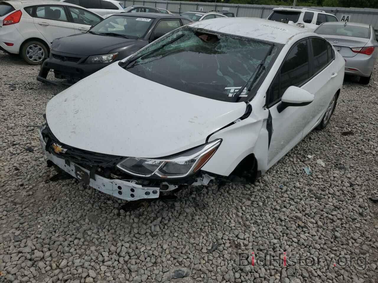 Photo 1G1BC5SMXJ7166721 - CHEVROLET CRUZE 2018