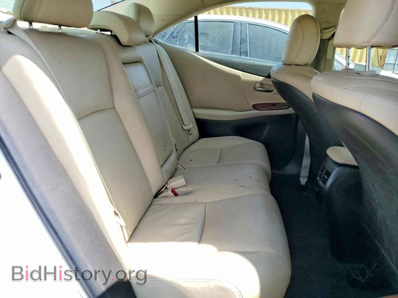 2010 Lexus HS (VIN JTHBB1BA3A2010945) — photo 10 of 13