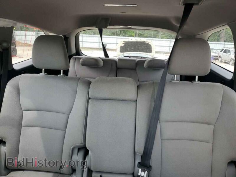 2020 Honda PILOT (VIN 5FNYF5H33LB001663) — фото 10 из 15