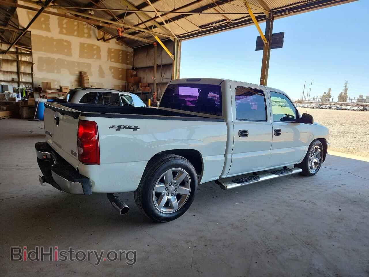 2006 GMC SIERRA - VIN: 2GTEC13VX61349058 - Фото 3