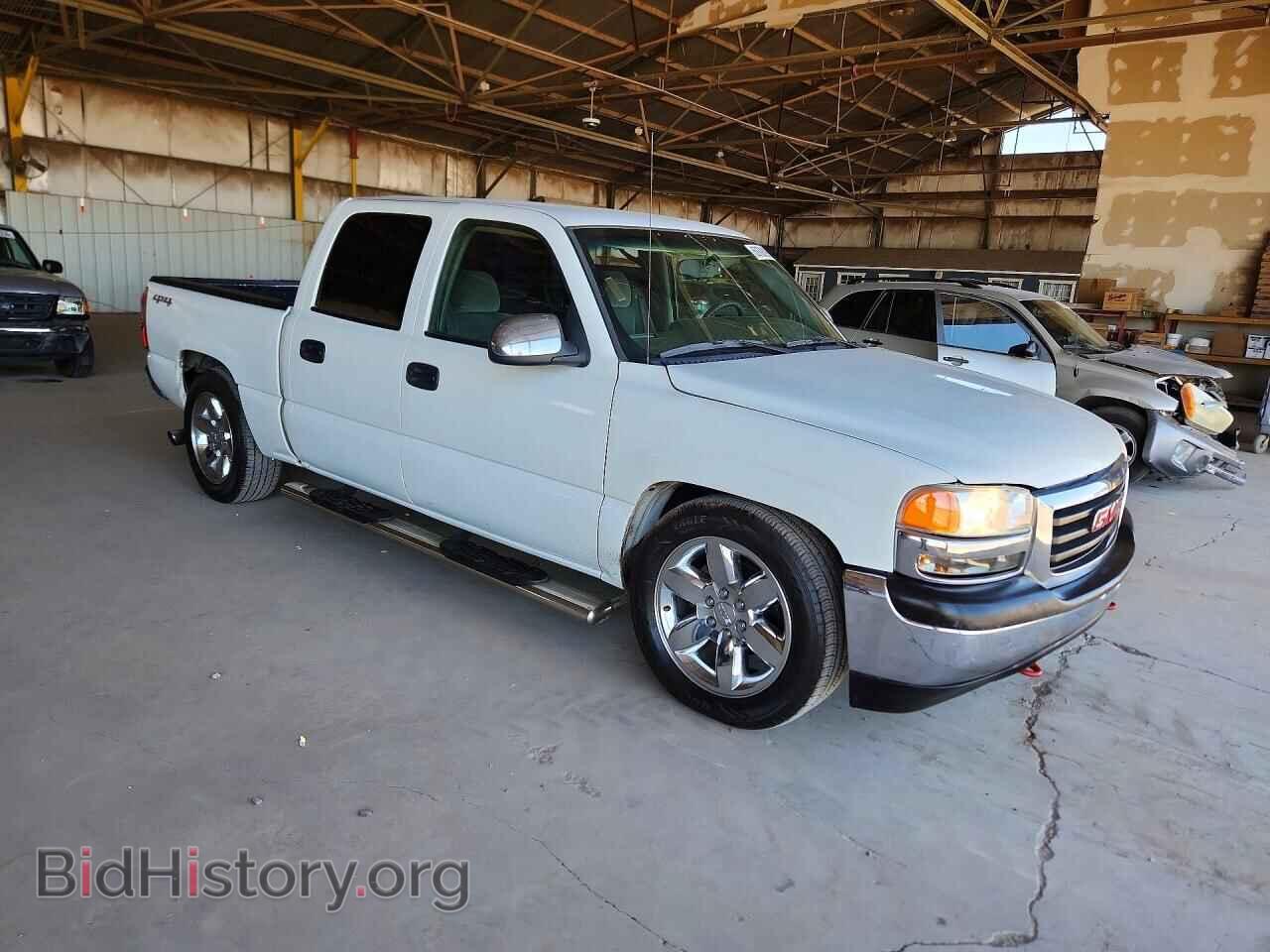 2006 GMC SIERRA - VIN: 2GTEC13VX61349058 - Фото 4