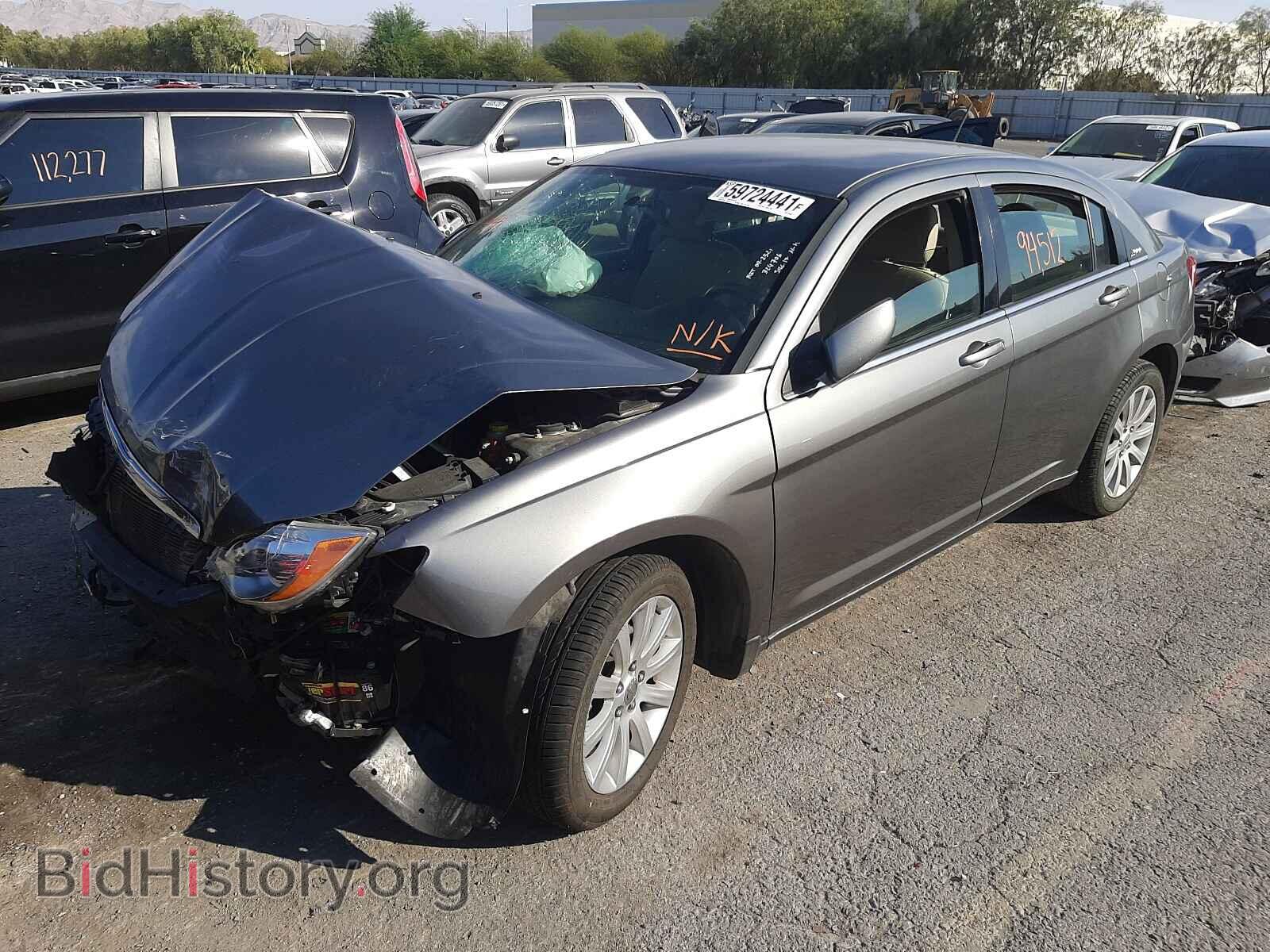 2012 CHRYSLER 200 - VIN: 1C3CCBBB9CN241565 - Фото 2