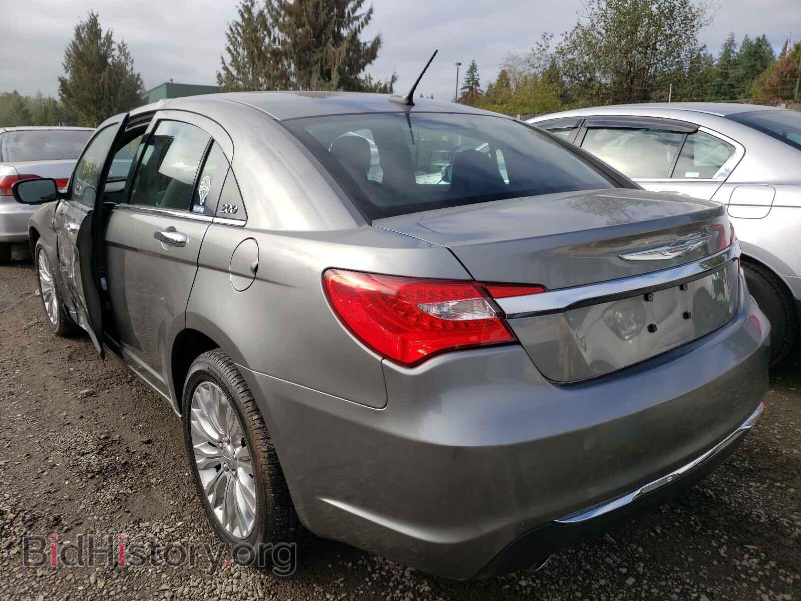 2011 CHRYSLER 200 - VIN: 1C3BC2FG8BN607726 - Фото 3