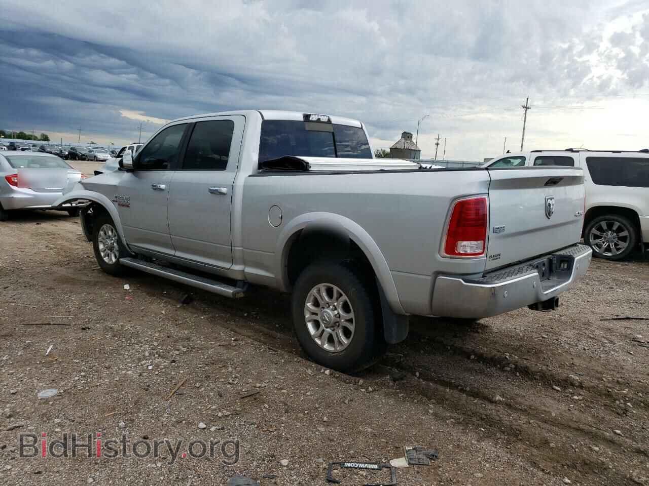 2017 RAM 2500 - VIN: 3C6UR5FL1HG730889 - Фото 2