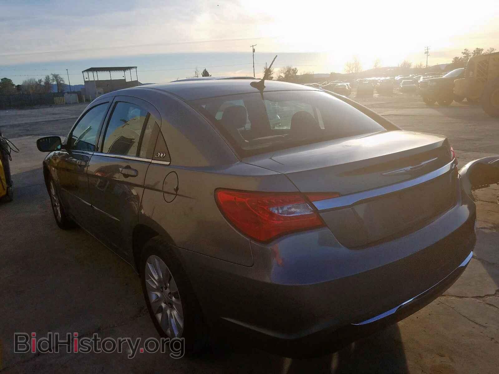 2012 CHRYSLER 200 - VIN: 1C3CCBABXCN203702 - Фото 3