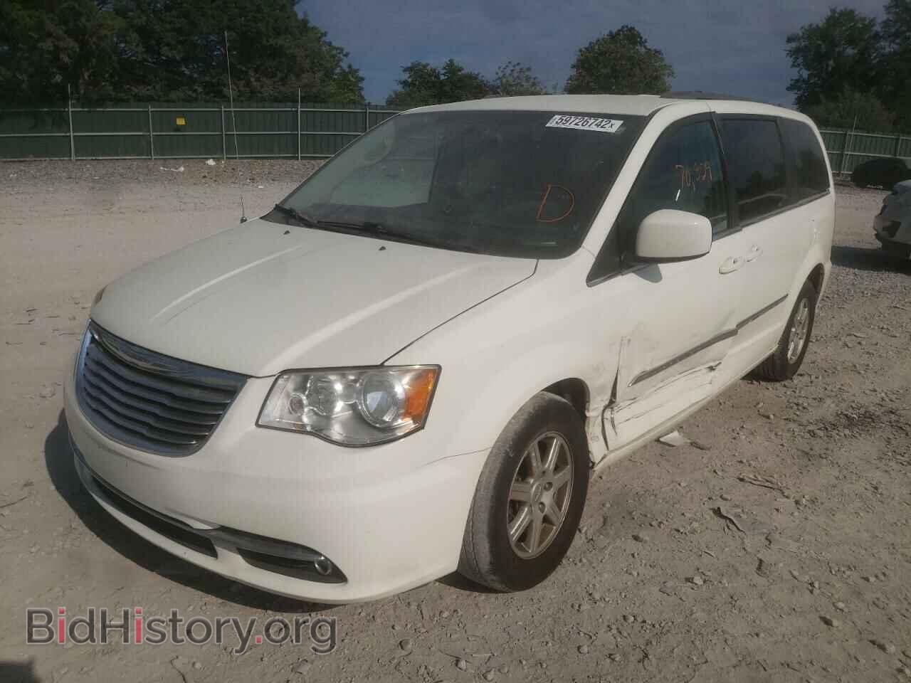 2013 CHRYSLER MINIVAN - VIN: 2C4RC1BG8DR556325 - Photo 2