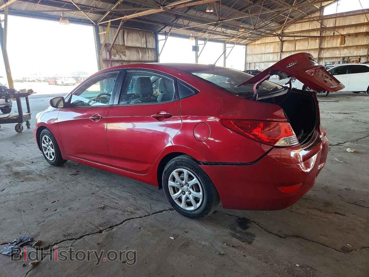 2013 HYUNDAI ACCENT - VIN: KMHCT4AE0DU558396 - Фото 2