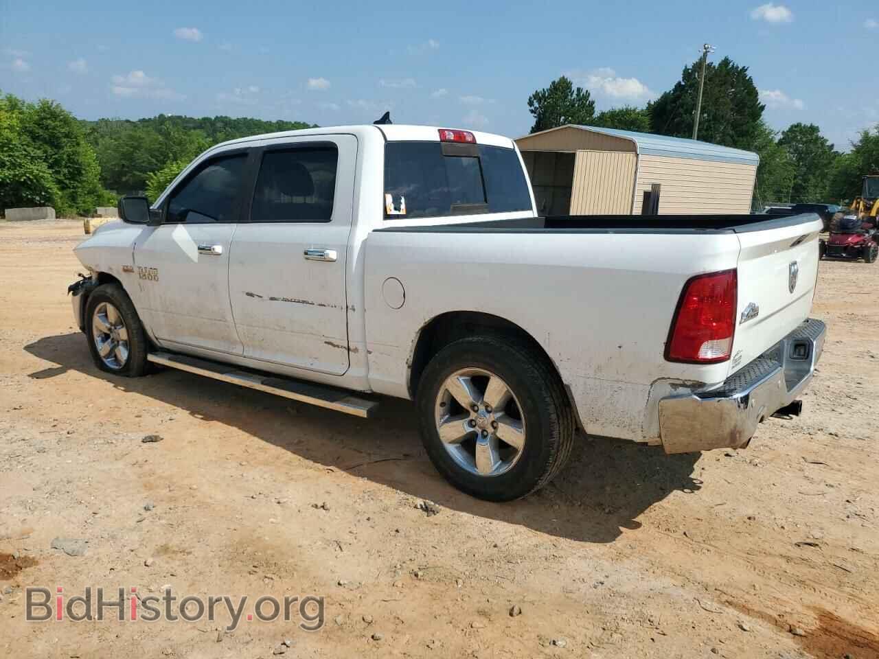 2017 RAM 1500 - VIN: 1C6RR6LT0HS524326 - Photo 2