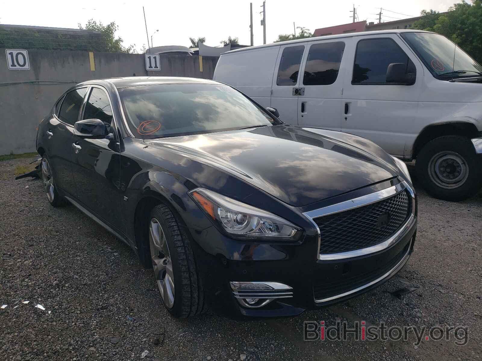 Photo JN1BY1PP7JM330385 - INFINITI Q70 2018