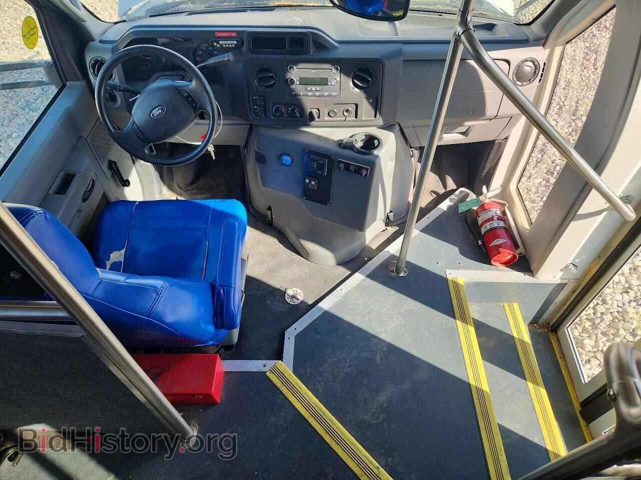 2017 FORD ECONOLINE - VIN: 1FDFE4FS7HDC06590 - Photo 8