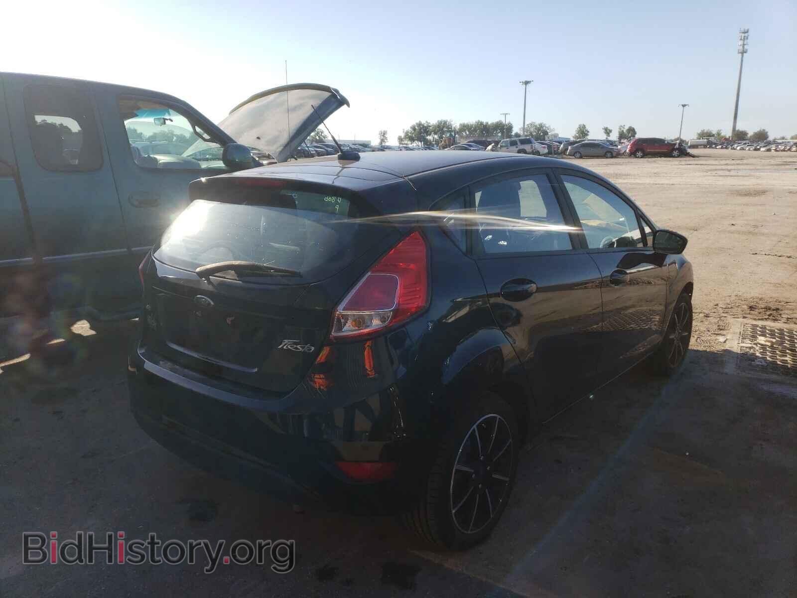 2017 FORD FIESTA - VIN: 3FADP4EJXHM157104 - Фото 4