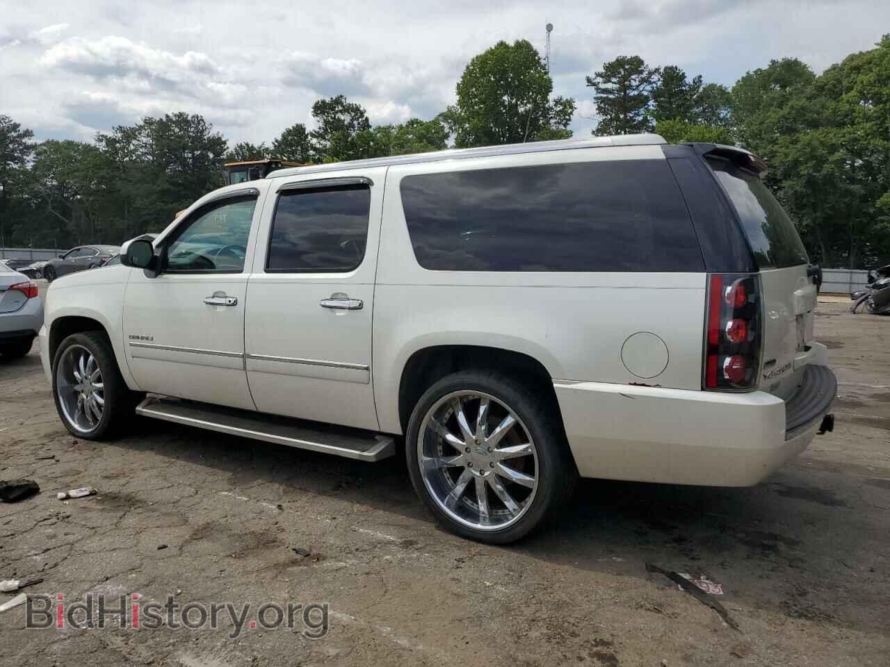 2011 GMC YUKON - VIN: 1GKS2MEF9BR194473 - Фото 2