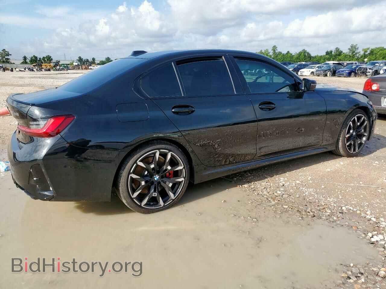 2025 BMW M3 - VIN: 3MW69FT07S8F25643 - Фото 3