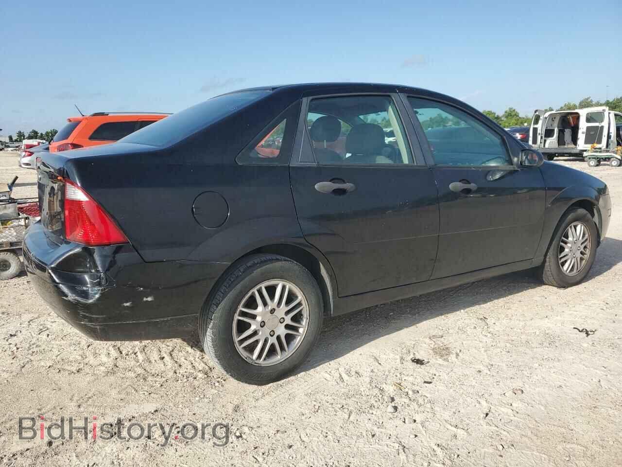 2007 FORD FOCUS - VIN: 1FAHP34N17W162089 - Фото 3