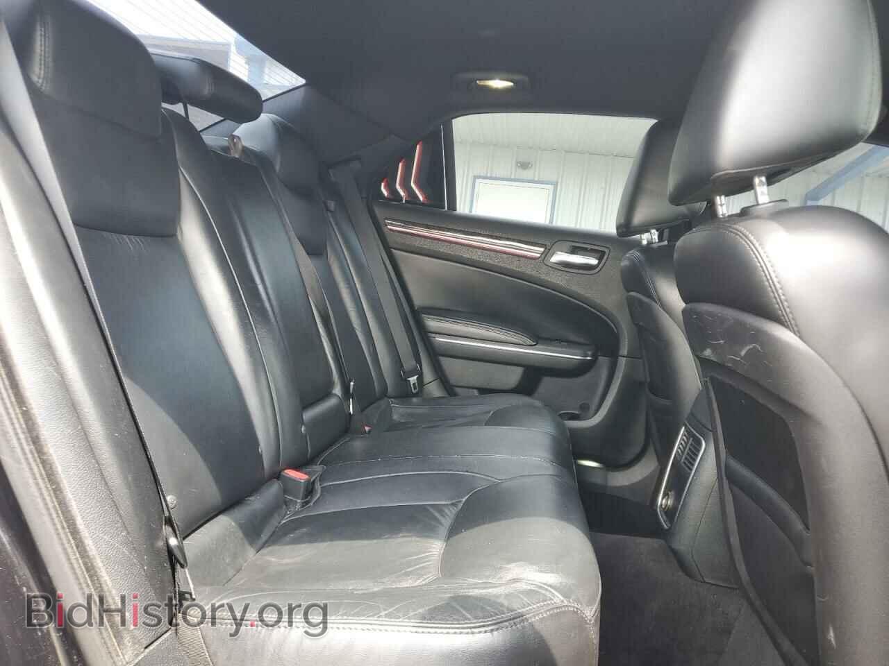 2011 CHRYSLER 300 - VIN: 2C3CA5CG0BH546820 - Фото 10