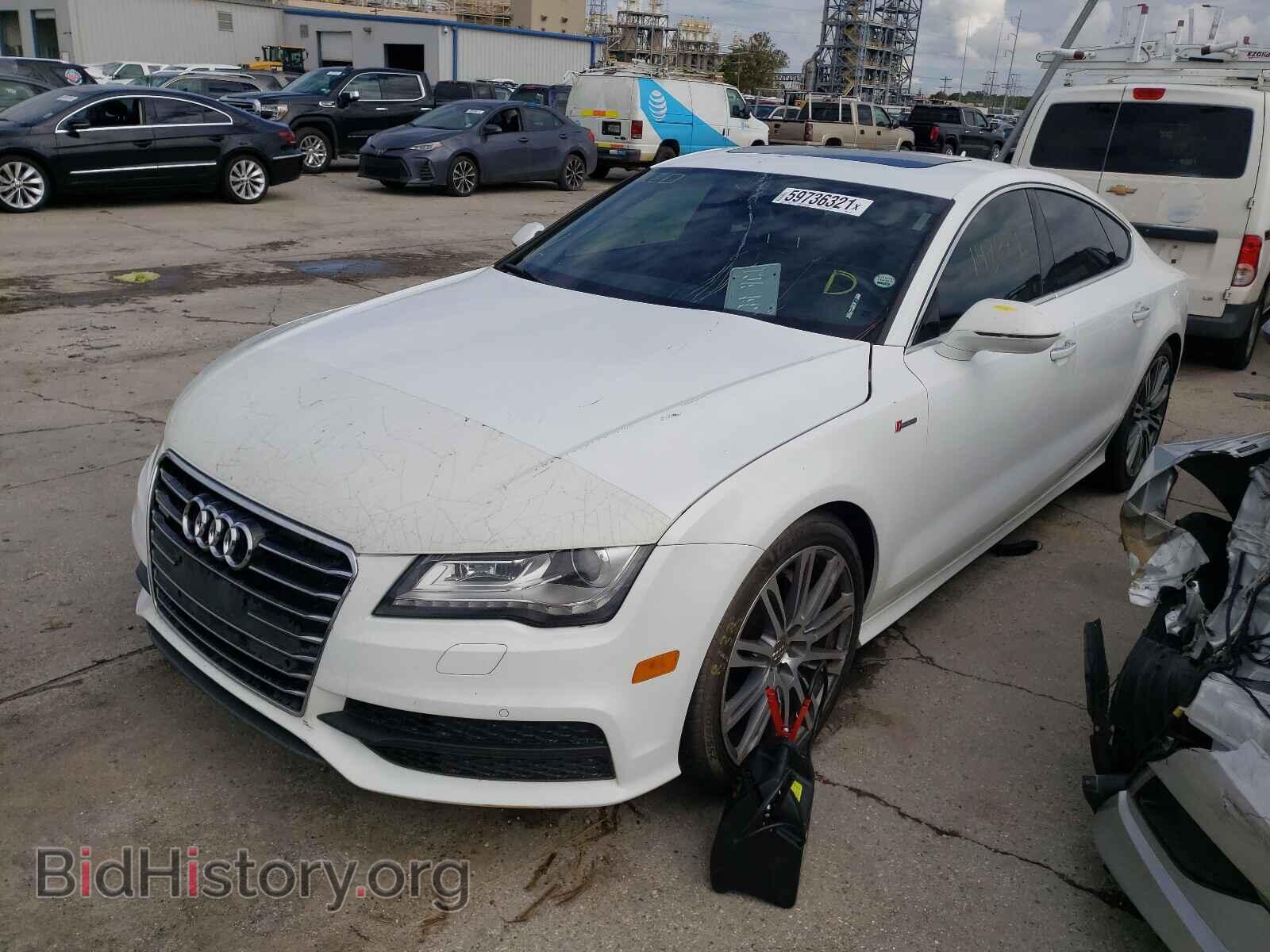 2012 AUDI A7 - VIN: WAU2GAFC2CN100942 - Фото 2