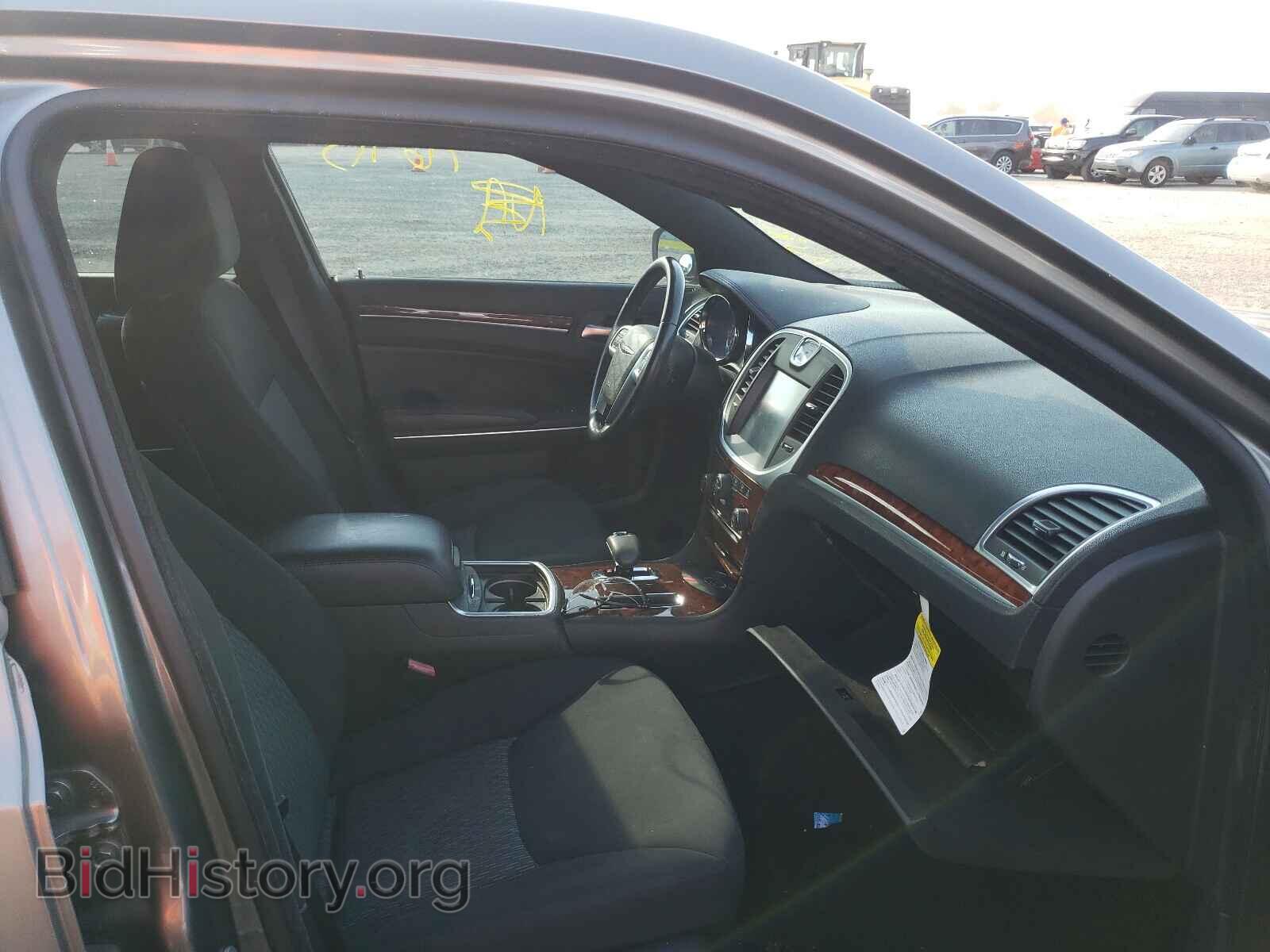 2012 CHRYSLER 300 - VIN: 2C3CCAAG9CH245826 - Фото 5