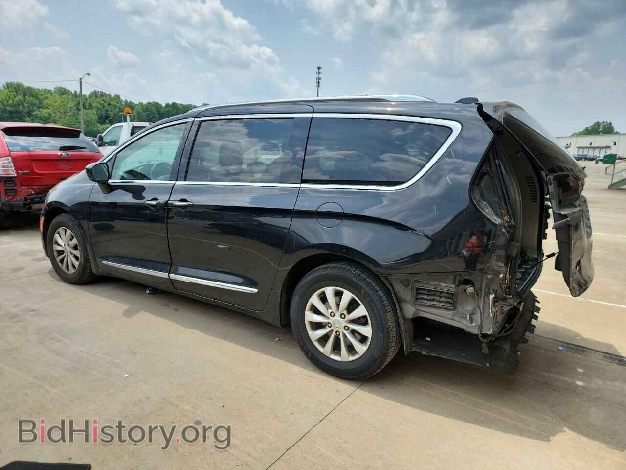 2019 CHRYSLER PACIFICA - VIN: 2C4RC1BG3KR731870 - Фото 2