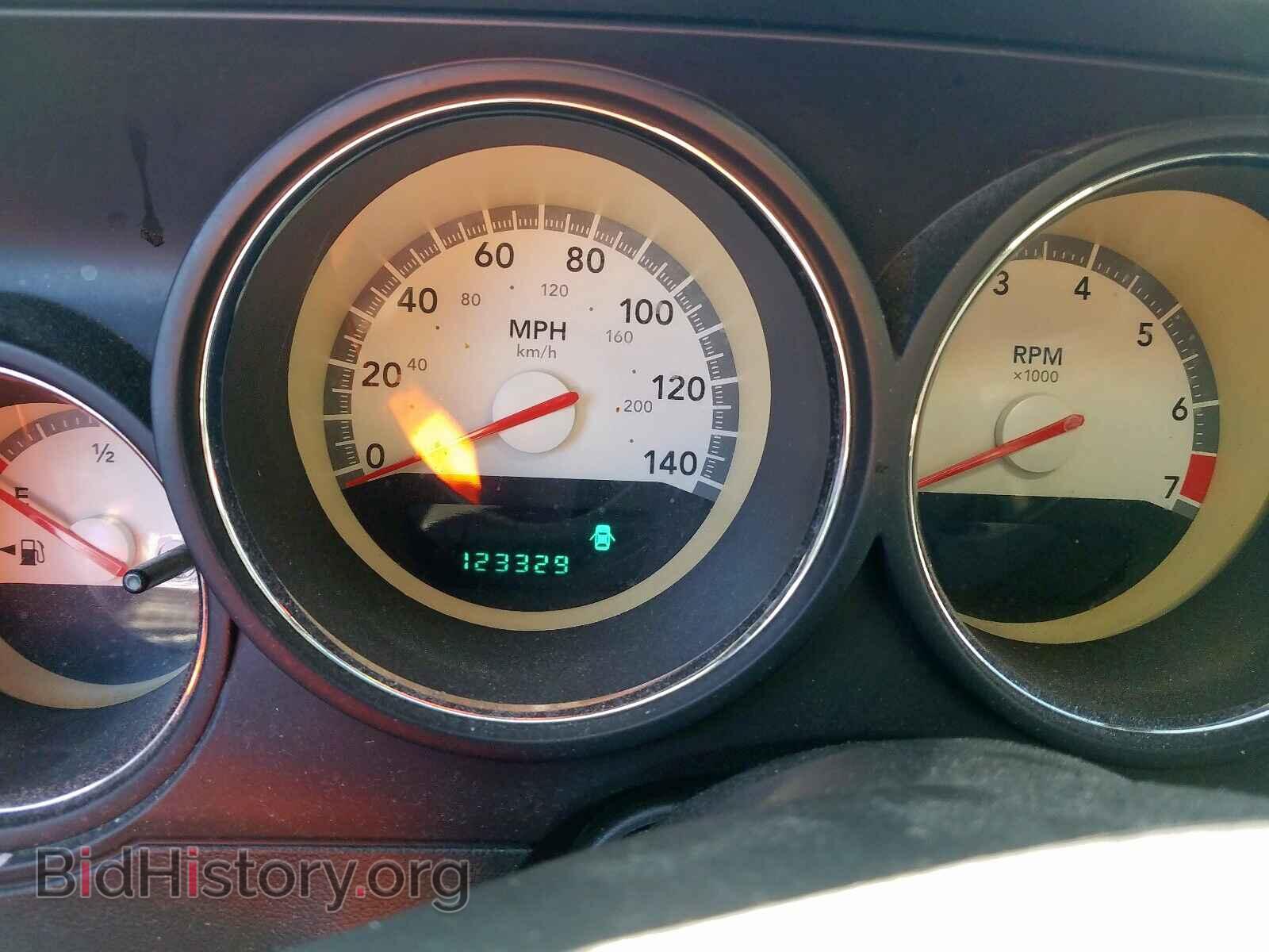 2010 DODGE CHALLENGER - VIN: 2B3CJ4DV6AH282134 - Photo 8