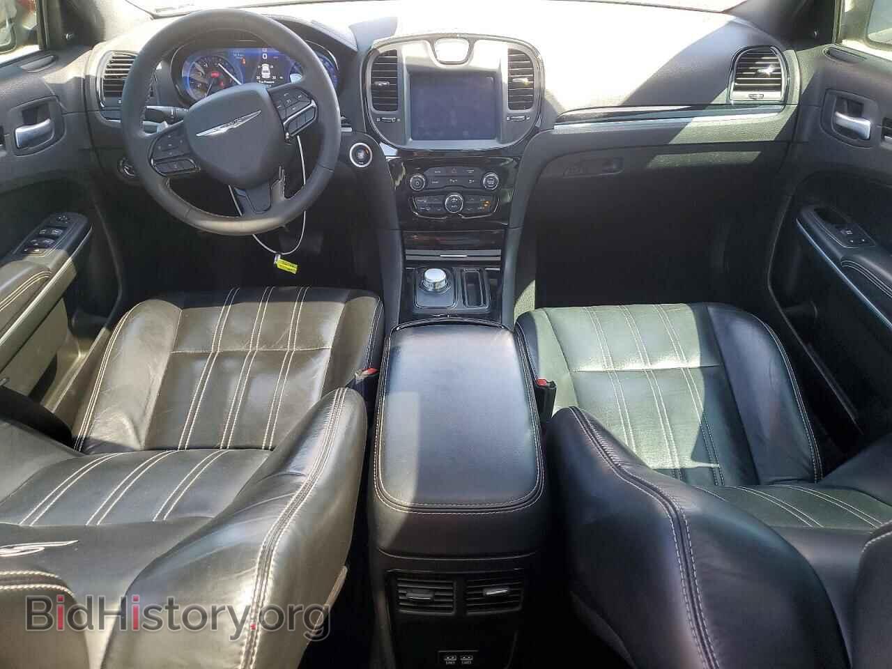 2023 CHRYSLER 300 - VIN: 2C3CCABGXPH569596 - Photo 8