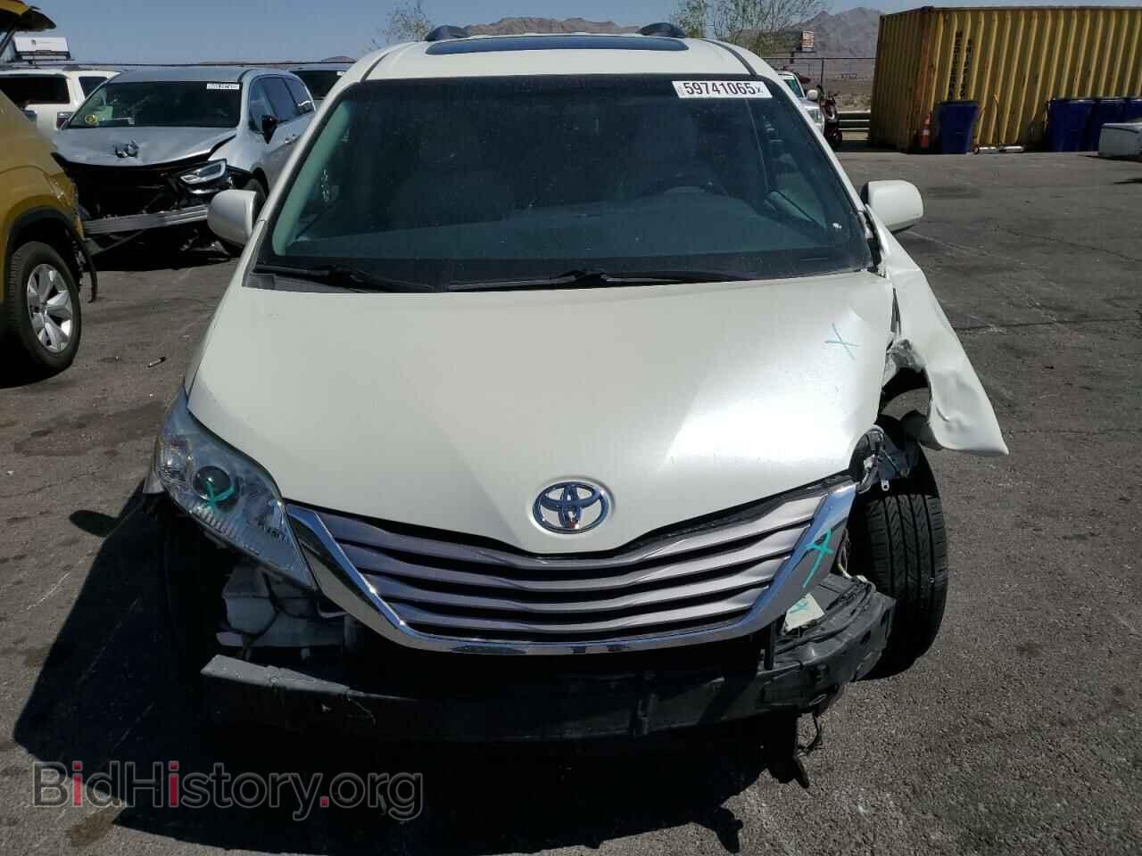2017 TOYOTA All Models - VIN: 5TDYZ3DCXHS871107 - Фото 5