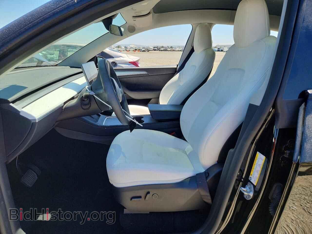 2025 TESLA MODEL Y - VIN: 7SAYGAEEXSF271552 - Photo 7
