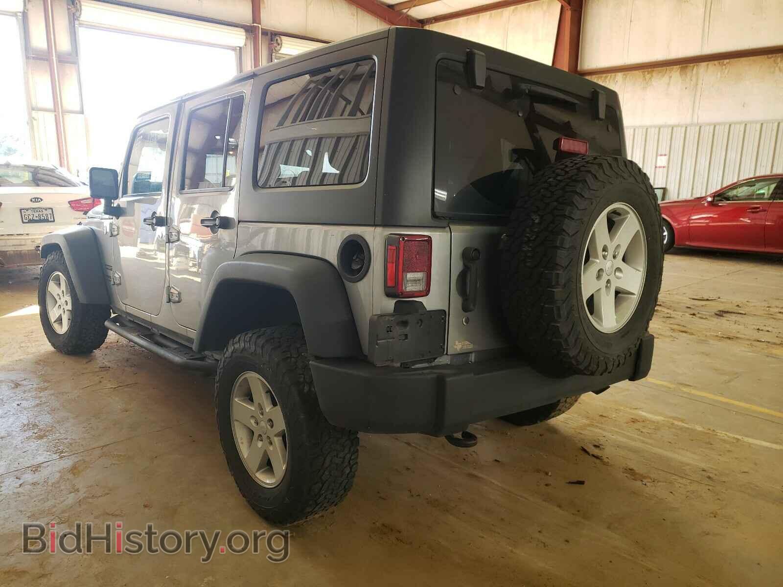 2017 JEEP WRANGLER - VIN: 1C4BJWDG3HL698498 - Фото 3