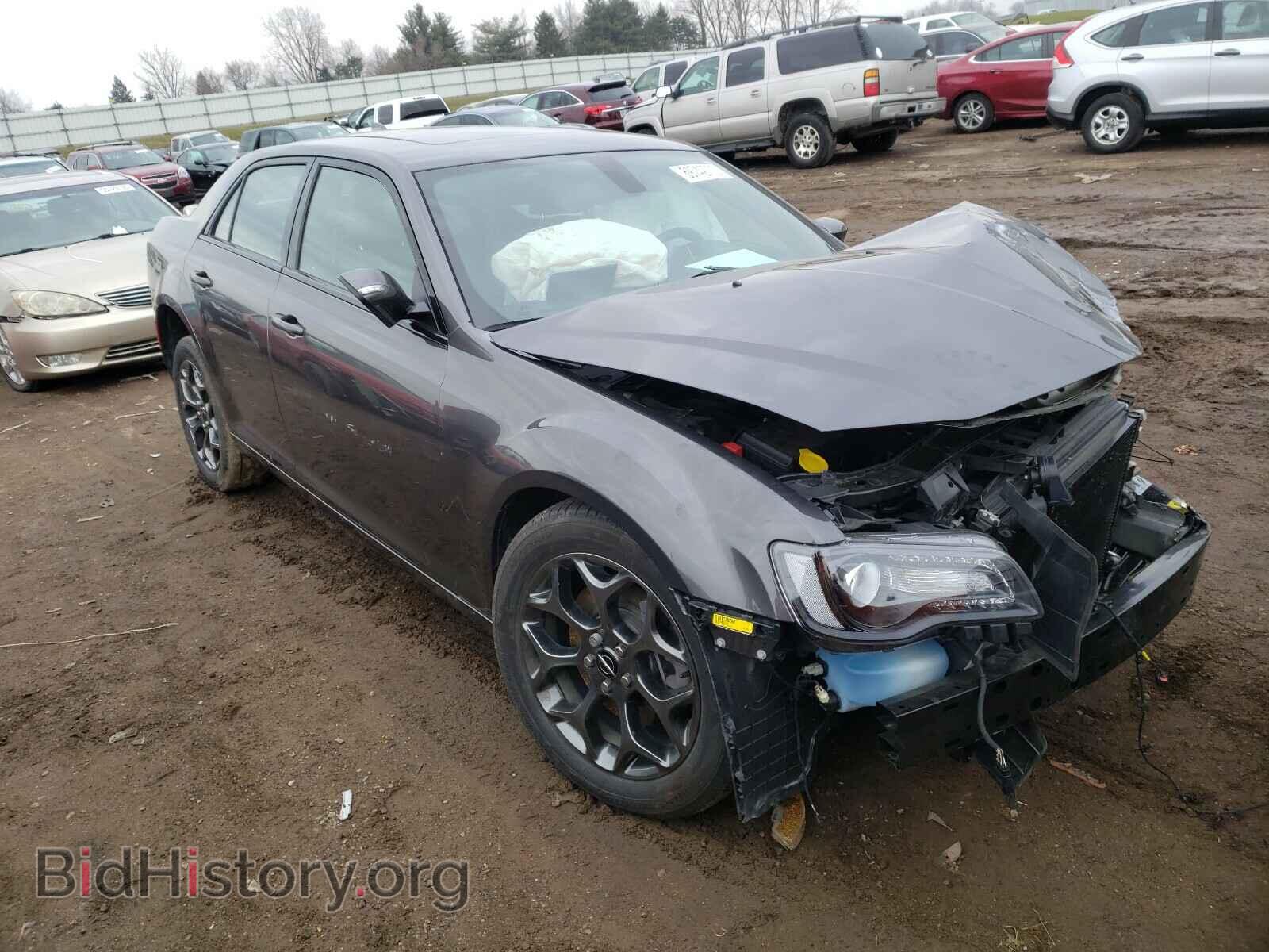 Фотография 2C3CCAGG2JH165420 - CHRYSLER 300 2018