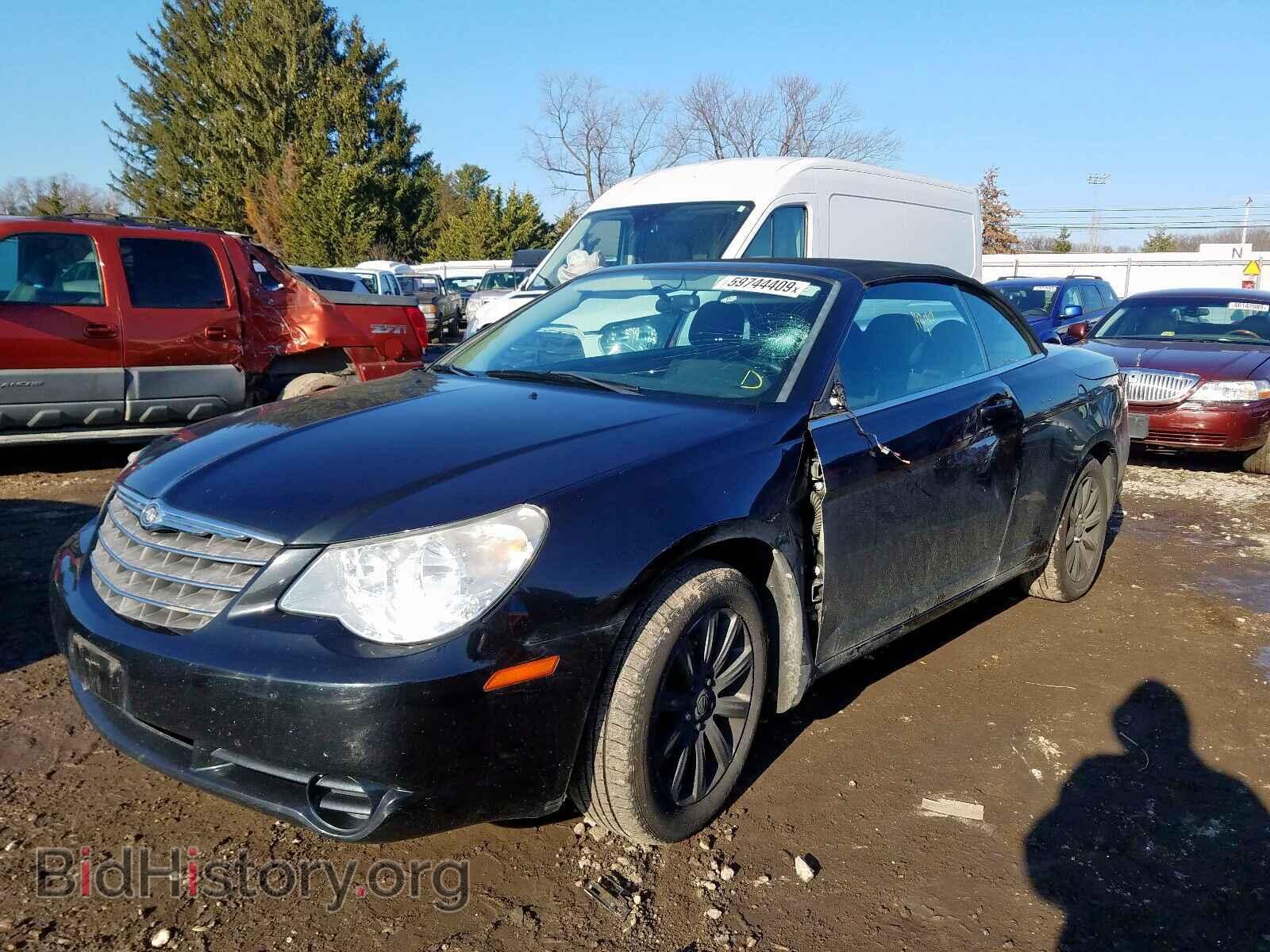 2010 CHRYSLER SEBRING - VIN: 1C3BC5ED2AN212531 - Фото 2