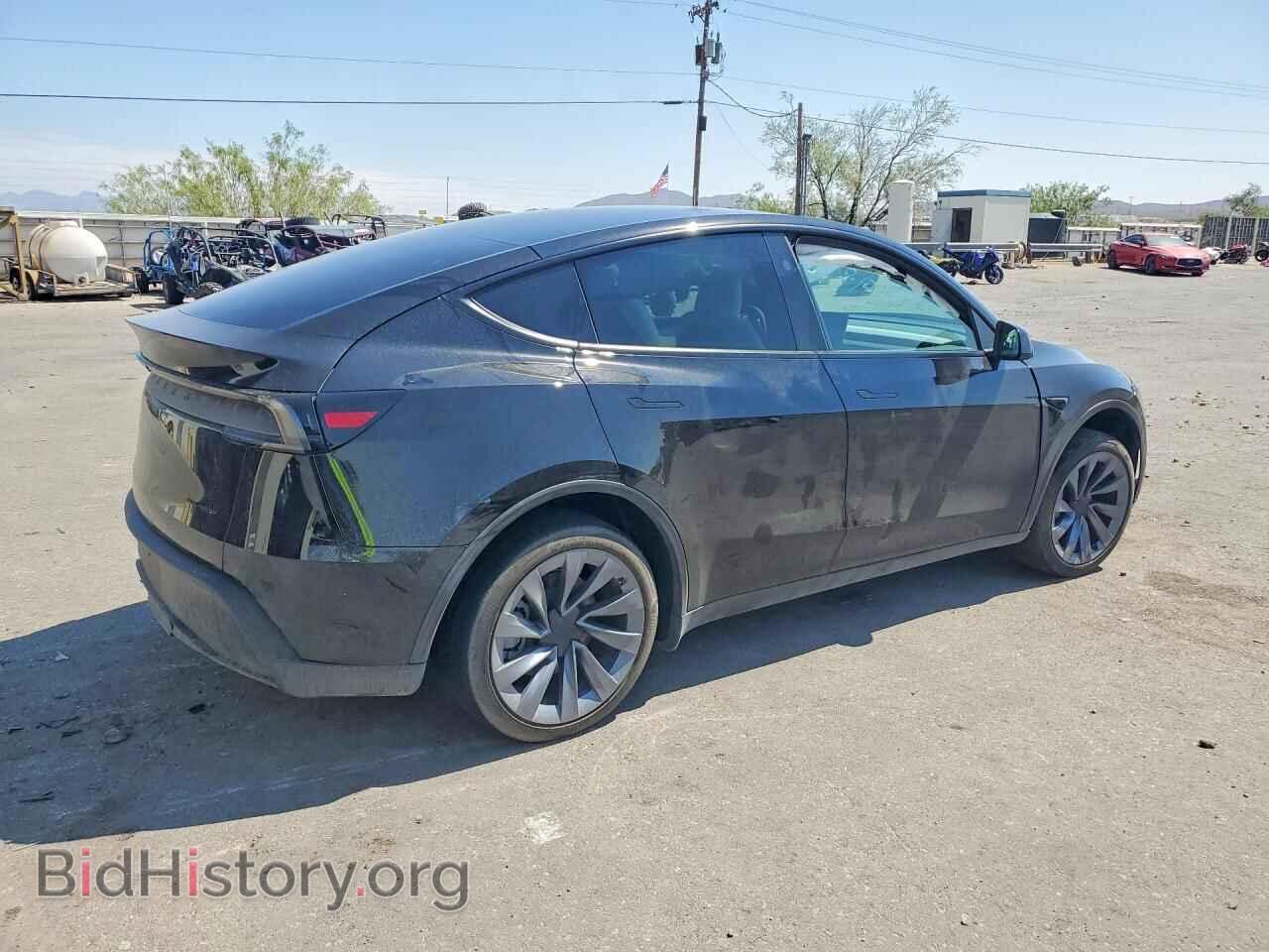 2026 TESLA MODEL Y - VIN: 7SAYGDEE3TA698460 - Photo 3