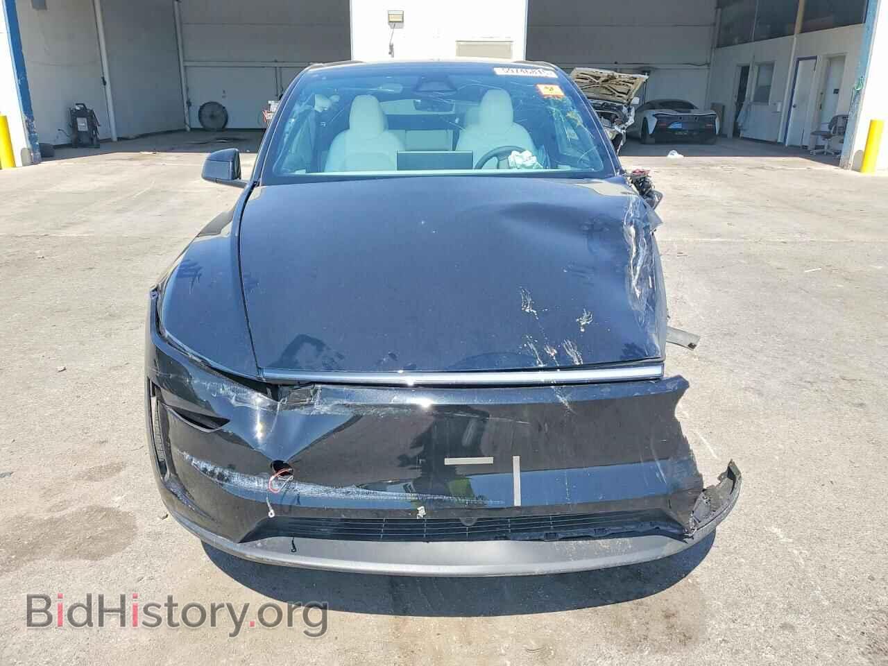 2026 TESLA MODEL Y - VIN: 7SAYGDEE3TA698460 - Photo 5