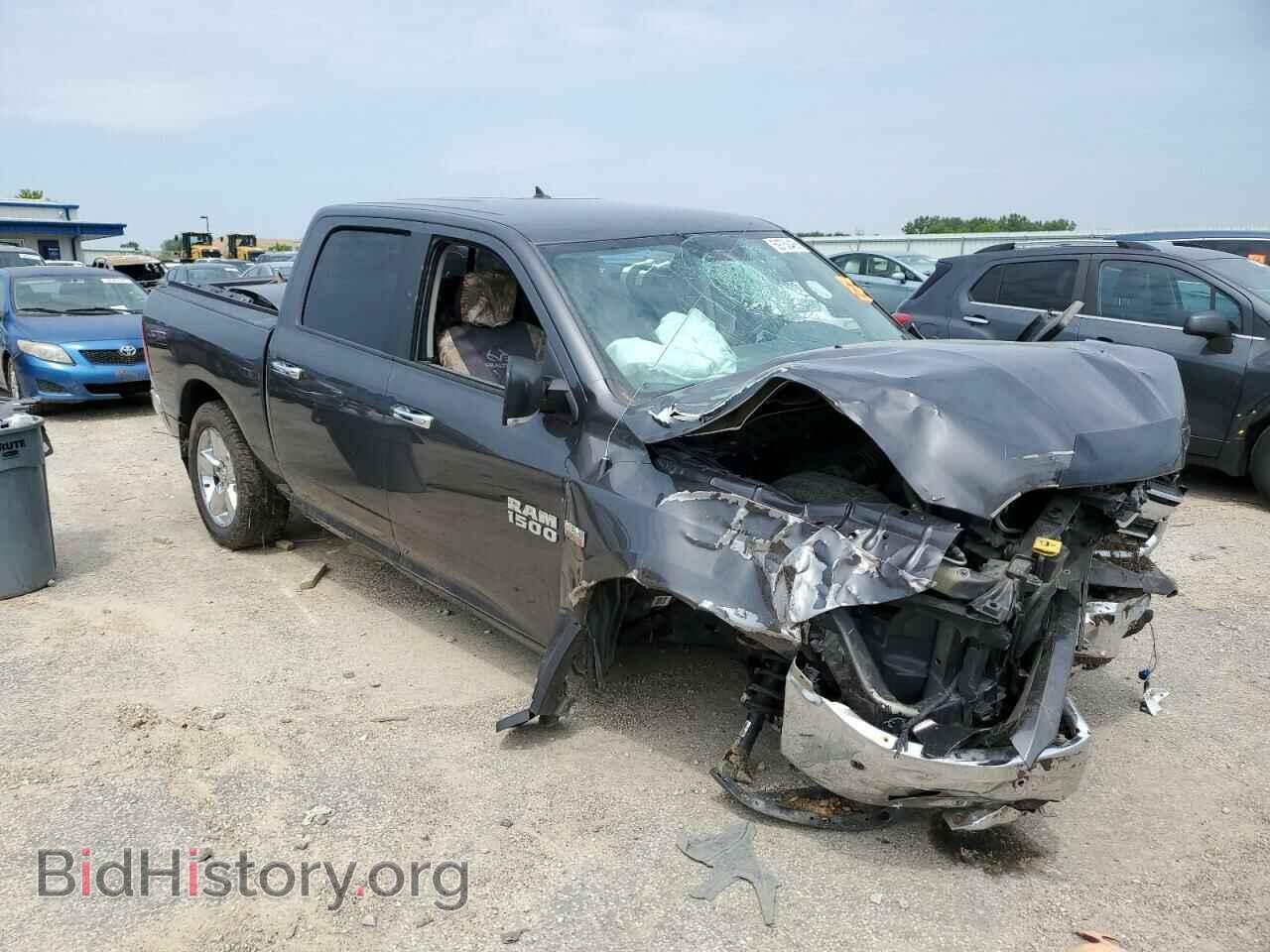 2017 RAM 1500 - VIN: 1C6RR7LT0HS720255 - Photo 4