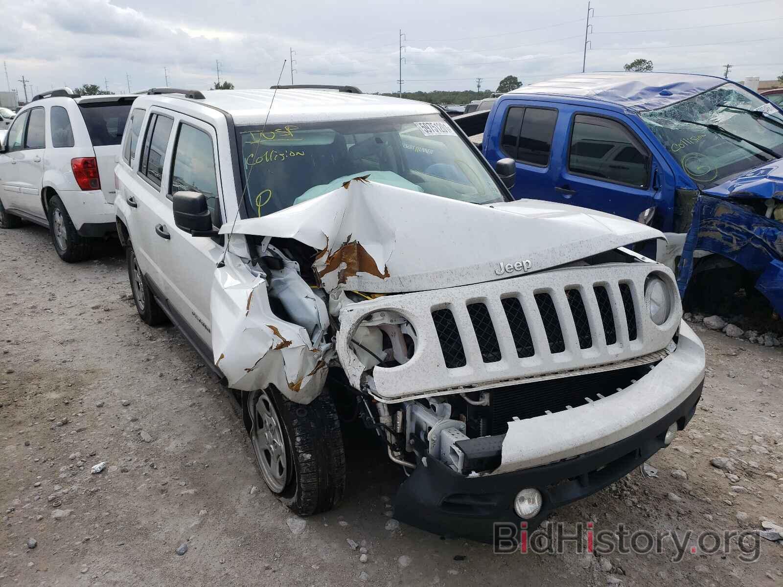 Фотография 1C4NJRBB9FD202312 - JEEP PATRIOT 2015