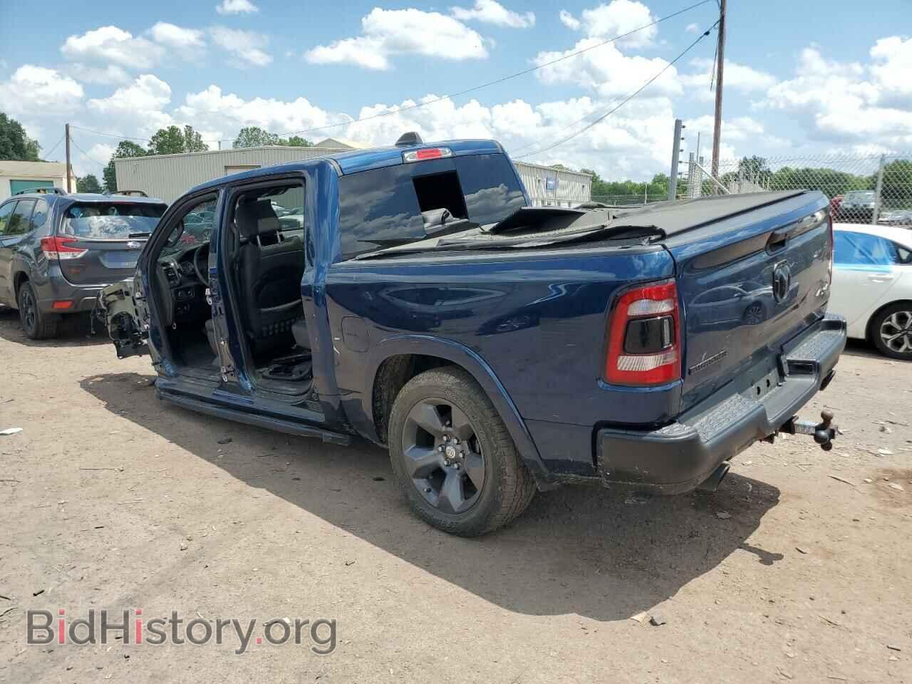 2020 RAM 1500 - VIN: 1C6SRFFT0LN410556 - Фото 2