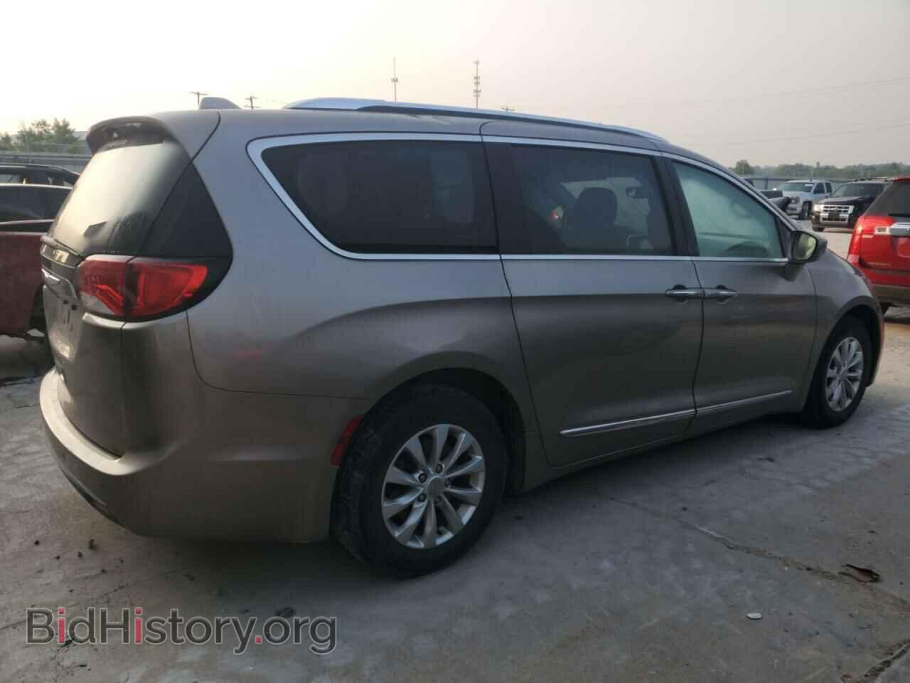 2018 CHRYSLER PACIFICA - VIN: 2C4RC1BG0JR148901 - Фото 3