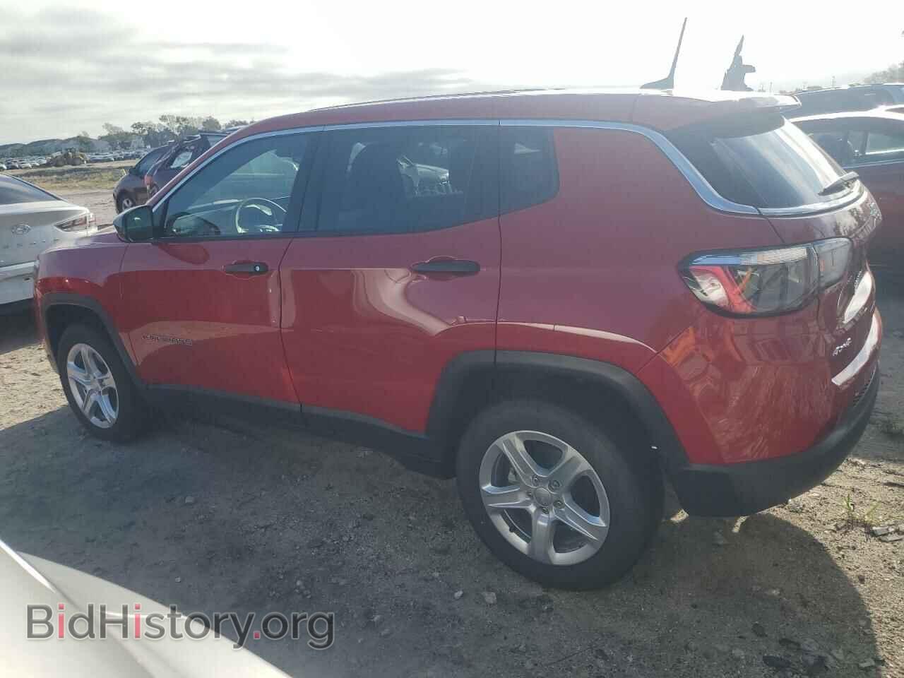 2024 JEEP COMPASS - VIN: 3C4NJDAN2RT600023 - Фото 2
